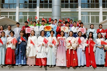 中国梦，汉服情——2019年宿州二中蕲韵汉服社招新工作圆满结束