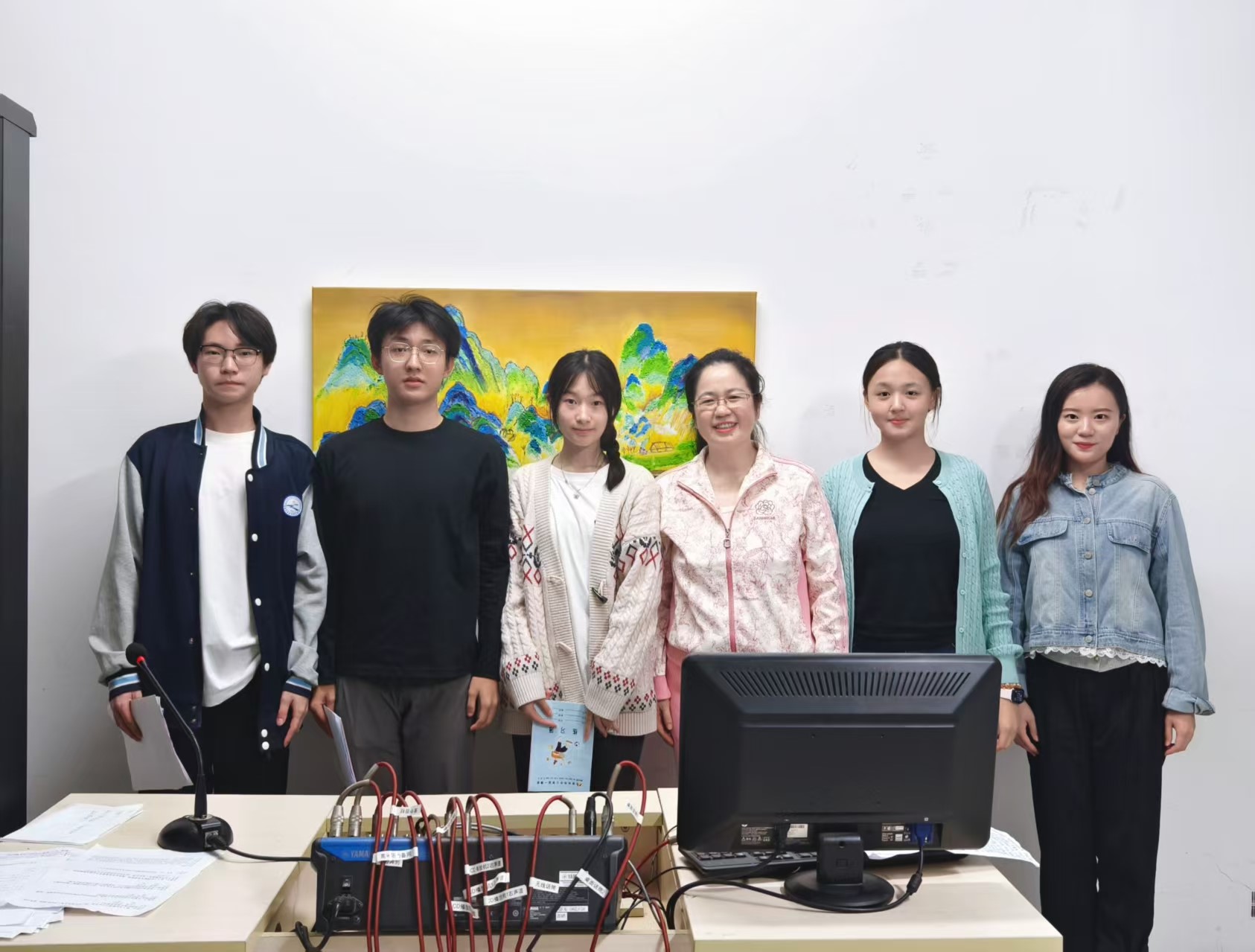 1759368689436.jpg 1.jpg