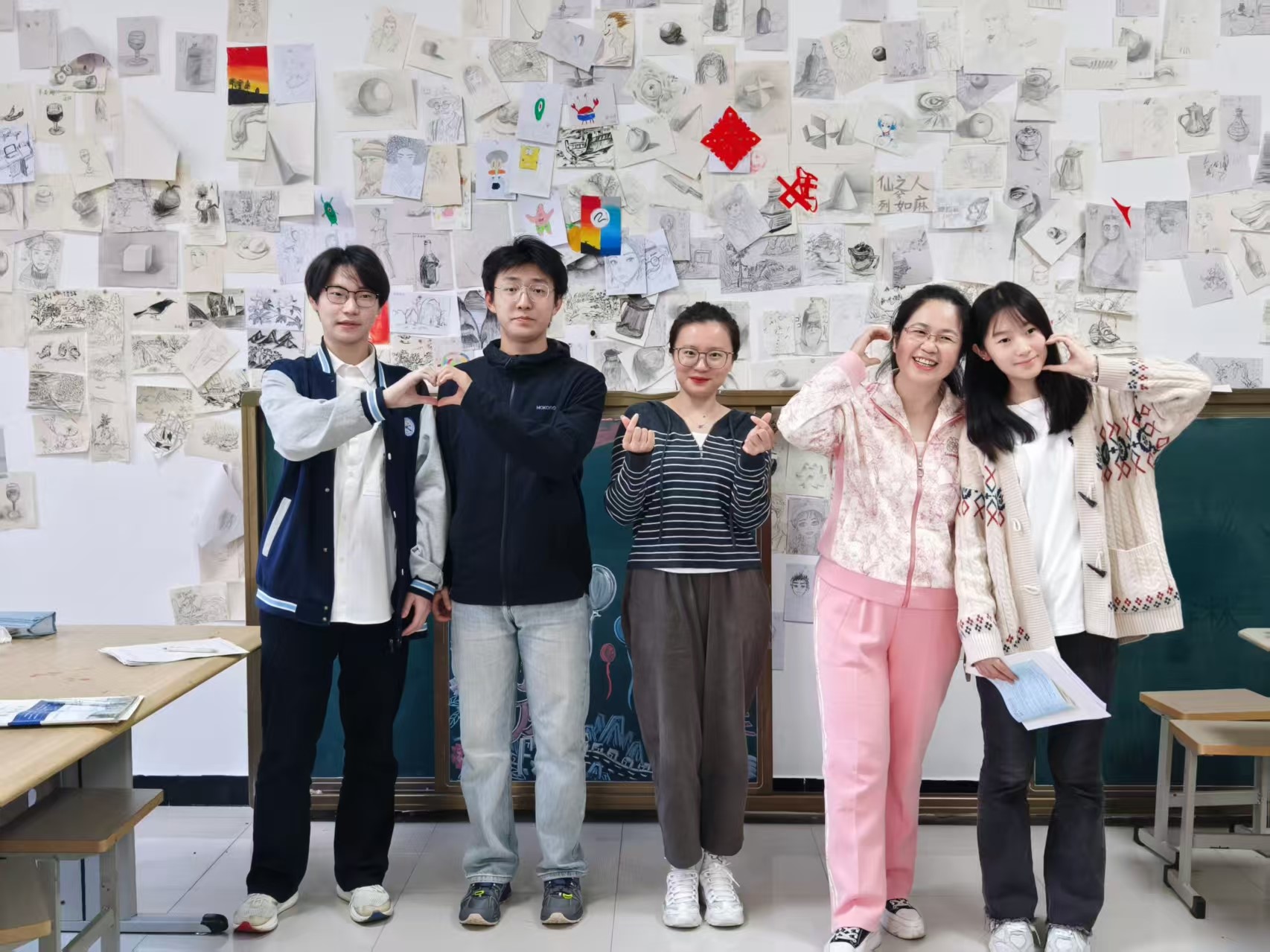 1759369239085.jpg 5.jpg